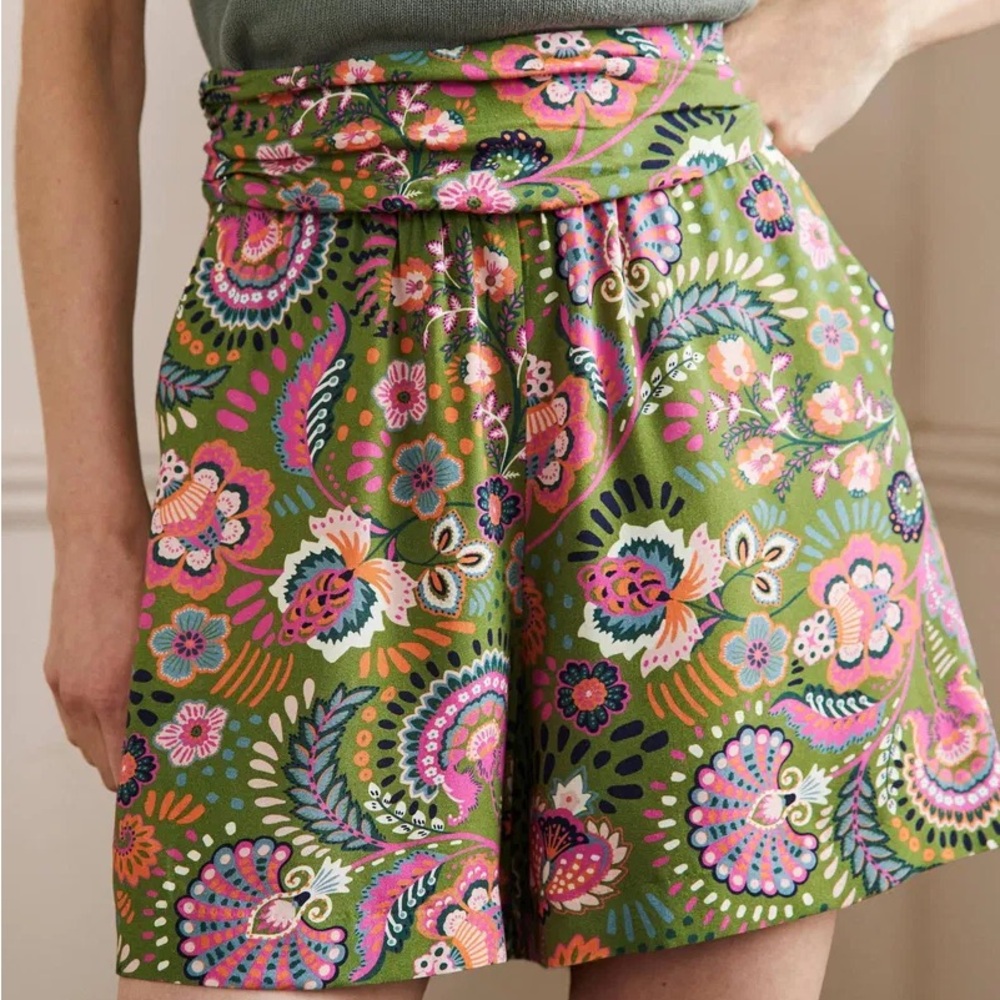 Boden Shorts